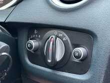 Ford Fiesta Zetec - U1307