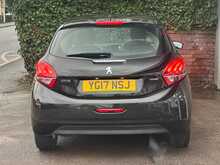 Peugeot 208 PureTech Active - U1318