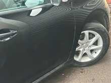 Peugeot 208 PureTech Active - U1318