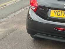 Peugeot 208 PureTech Active - U1318