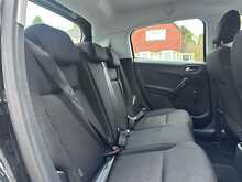 Peugeot 208 PureTech Active - U1318