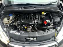 Peugeot 208 PureTech Active - U1318