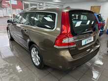 Volvo V70 D4 SE Lux - U1330