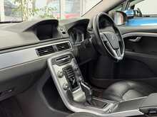 Volvo V70 D4 SE Lux - U1330