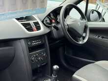 Peugeot 207 Envy - U1337