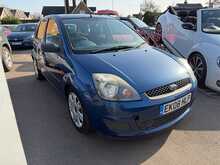 Ford Fiesta Style - U1340