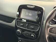 Renault Clio TCe Dynamique S Nav - U1354