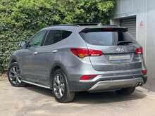 Hyundai Santa Fe CRDi Blue Drive Wiggins Edition - U1357