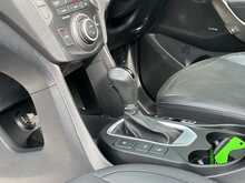 Hyundai Santa Fe CRDi Blue Drive Wiggins Edition - U1357
