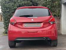 Peugeot 208 PureTech GT Line - U1363