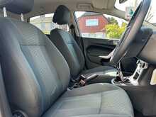 Ford Fiesta Titanium - U1364