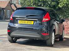 Ford Fiesta Titanium - U1364