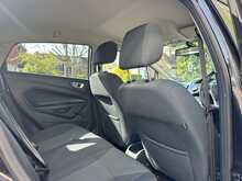 Ford Fiesta Titanium - U1364