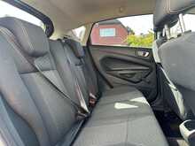 Ford Fiesta Titanium - U1364