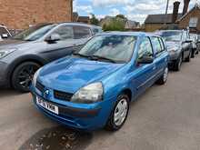 Renault Clio Authentique - U1382