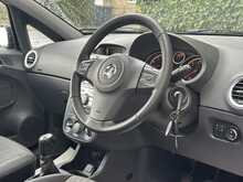 Vauxhall Corsa SE - U1383