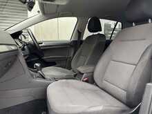 Volkswagen Golf TSI BlueMotion Tech SE - U1386