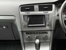 Volkswagen Golf TSI BlueMotion Tech SE - U1386