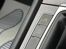 Volkswagen Golf TSI BlueMotion Tech SE - U1386