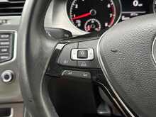 Volkswagen Golf TSI BlueMotion Tech SE - U1386