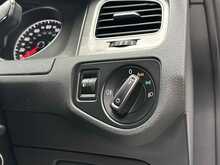 Volkswagen Golf TSI BlueMotion Tech SE - U1386