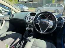 Ford Fiesta Zetec - U1387
