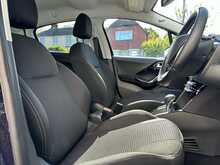 Peugeot 208 PureTech Tech Edition - U1388
