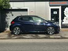 Peugeot 208 PureTech Tech Edition - U1388