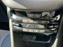 Peugeot 208 PureTech Tech Edition - U1388