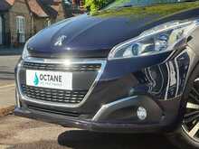 Peugeot 208 PureTech Tech Edition - U1388