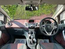 Ford Fiesta Titanium - U1393
