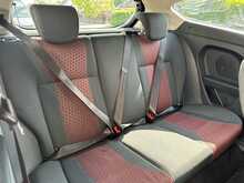 Ford Fiesta Titanium - U1393