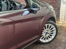 Ford Fiesta Titanium - U1393