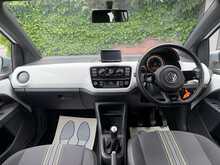 Volkswagen up! Street up! - U1412