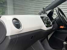 Volkswagen up! Street up! - U1412