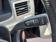 Volvo V70 D5 SE Lux - U1421