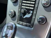 Volvo V70 D5 SE Lux - U1421