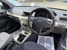 Vauxhall Astra i Club - U1424