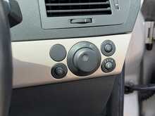 Vauxhall Astra i Club - U1424