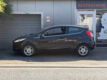 Ford Fiesta Zetec - U1427