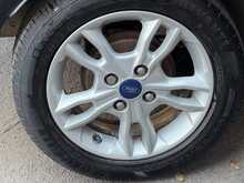 Ford Fiesta Zetec - U1427