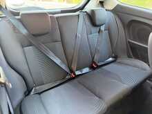 Ford Fiesta Zetec - U1427