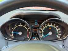 Ford Fiesta Zetec - U1427
