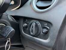 Ford Fiesta Zetec - U1427