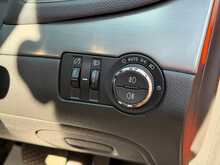 Vauxhall Mokka T SE - U1431