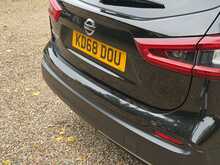Nissan Qashqai DIG-T Tekna - U1478