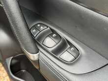 Nissan Qashqai DIG-T Tekna - U1478