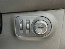 Vauxhall Corsa i ecoTEC Limited Edition - U1481