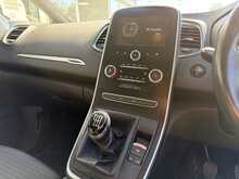Renault Scenic TCe Iconic - U1497