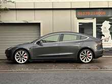 Tesla Model 3 Performance - U915